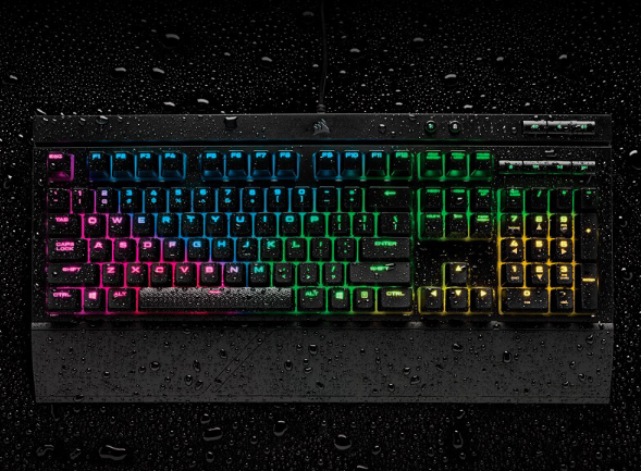 机械键盘 有线连接 游戏键盘 RGB